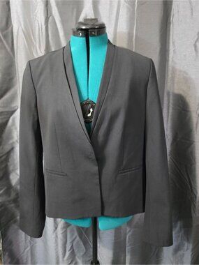 Elie Tahari Black Wool Blazer with Back Open Vents - Size 6